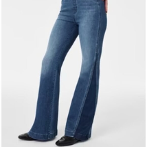 Spanx size M Two Toned Flare Jeans Mixed Indigo Wash Regular Length EUC worn 1X - Picture 1 of 12